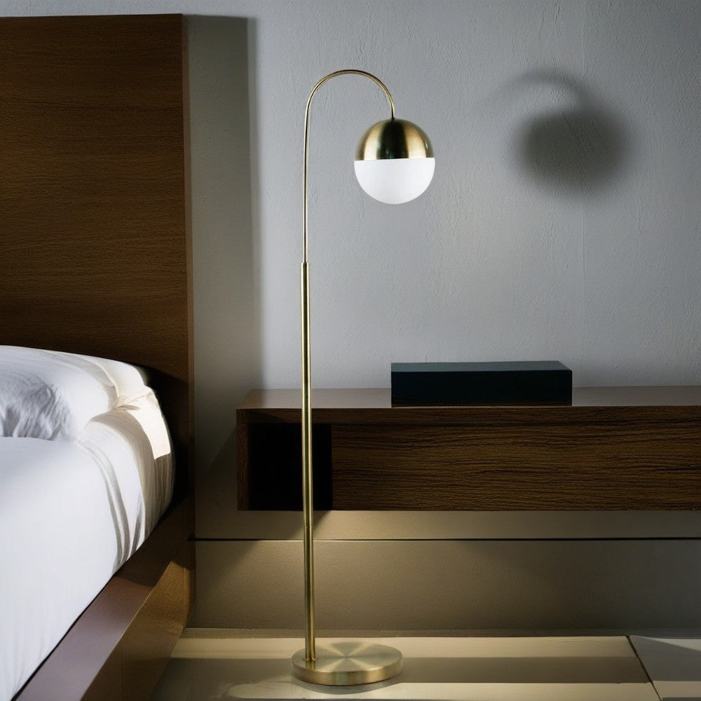 Nordic Style Metal Floor Lamp