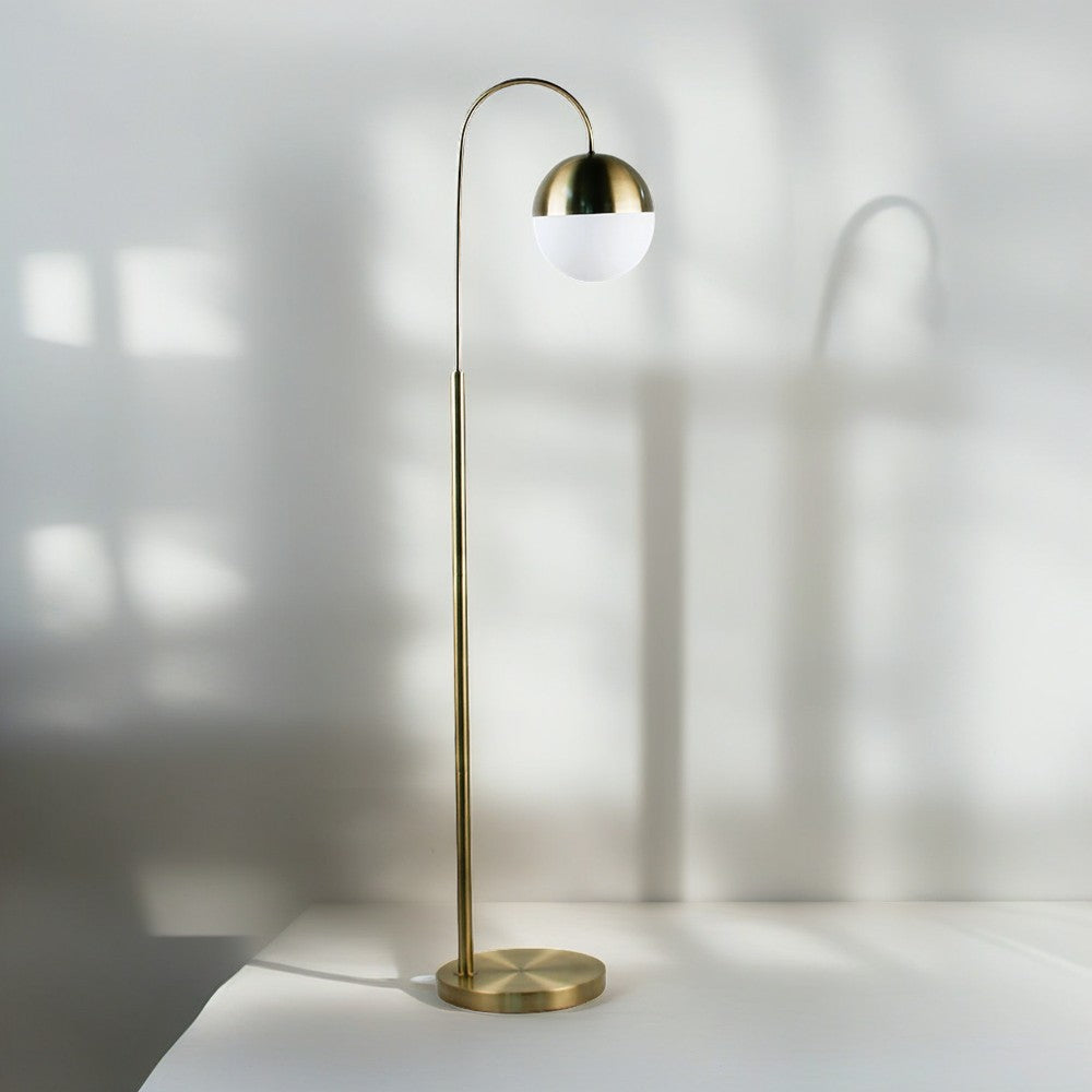 Nordic Style Metal Floor Lamp