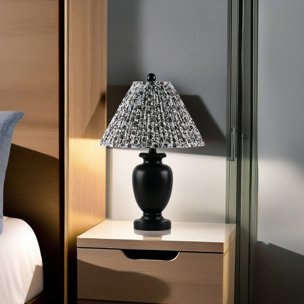 Classic Polyresin Table Lamp